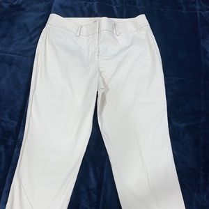 Capri pants
